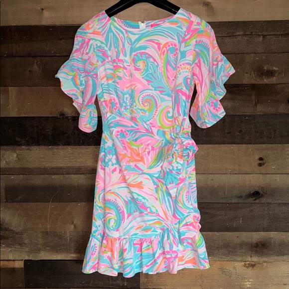 Lilly Pulitzer Dresses & Skirts - Lilly Pulitzer Pink and Blue Mini Dress